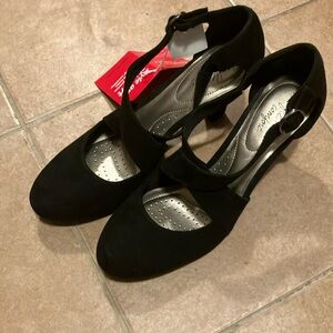 Dexflex Comfort Macie Black Faux Suede Cross Strap Pump Heel 11W